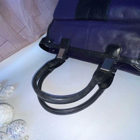 Walter Baker TwoTone Leather Tote XLarge - Picture 9 of 11